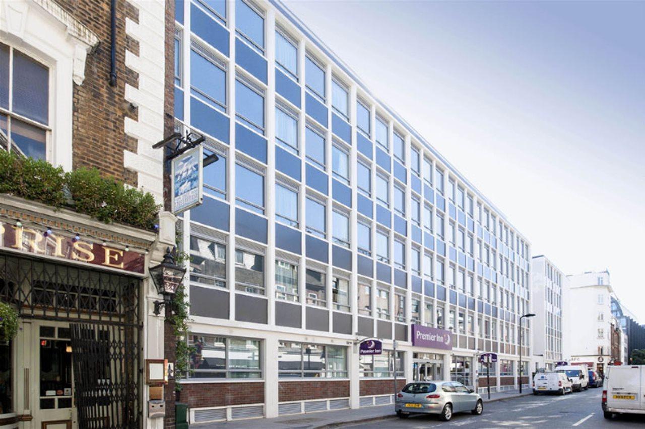 Premier Inn London Holborn Exterior foto